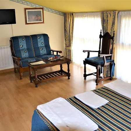 Hostal Infanta Doña Leonor-3